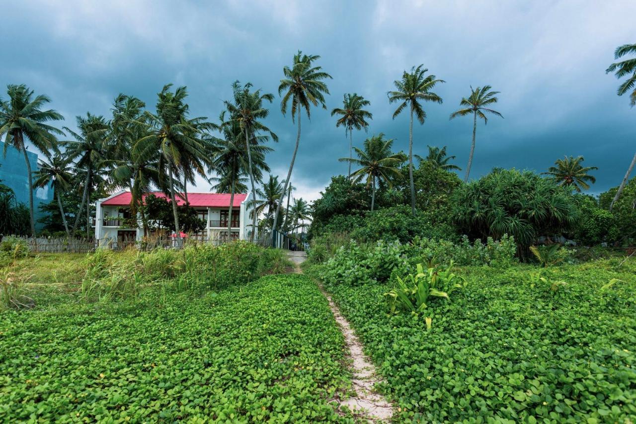 Отель 360 Surf Weligama Bay Экстерьер фото